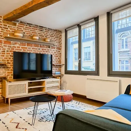 דירה Duplex Rue Royale, Rooftop, Balneo ליל