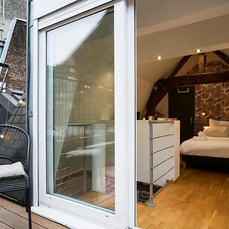 דירה Duplex Rue Royale, Rooftop, Balneo