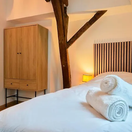 Duplex Rue Royale, Rooftop, Balneo דירה *