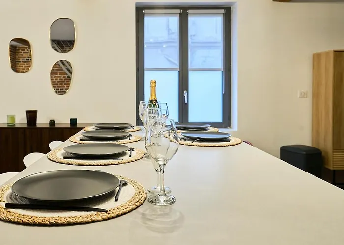 Duplex Rue Royale, Rooftop, Balneo Daire *